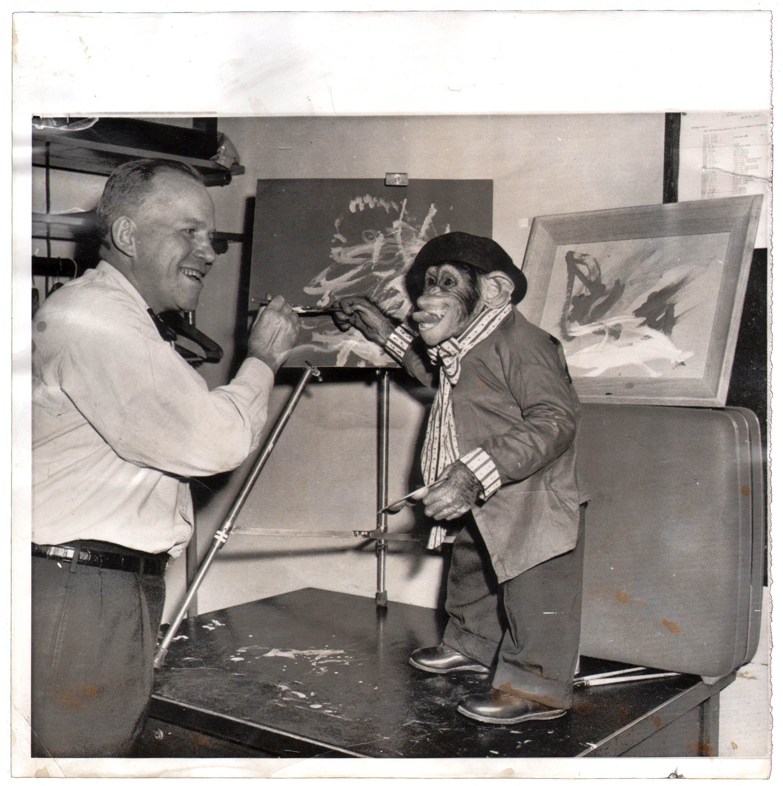 Chimpanzee artists - Can't Make a Chump Out of This Chimp, 1957